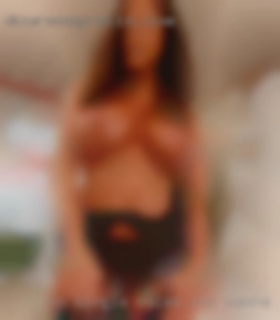 NO SINGLE MALES who wanna fuck in Methuen WHATSOEVER!
